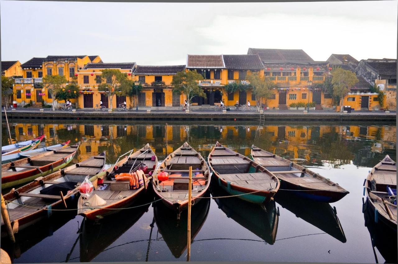 Corner Night Market Homestay Hoi An Eksteriør bilde